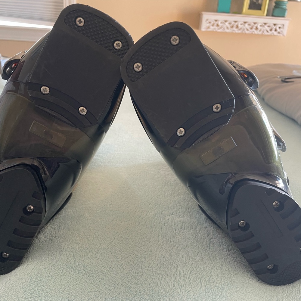 Rossignol Ski Boots - new with tag - Picture 9 of 12